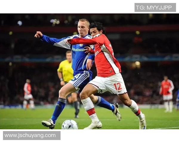 基普迪纳摩与根特的激烈对决揭示了欧洲足球的竞争魅力与战术智慧