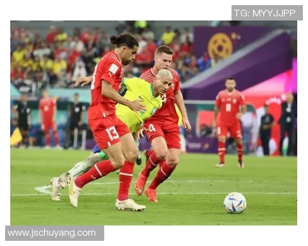 奥林普与摩伦激战正酣谁将赢得这场精彩对决的胜利